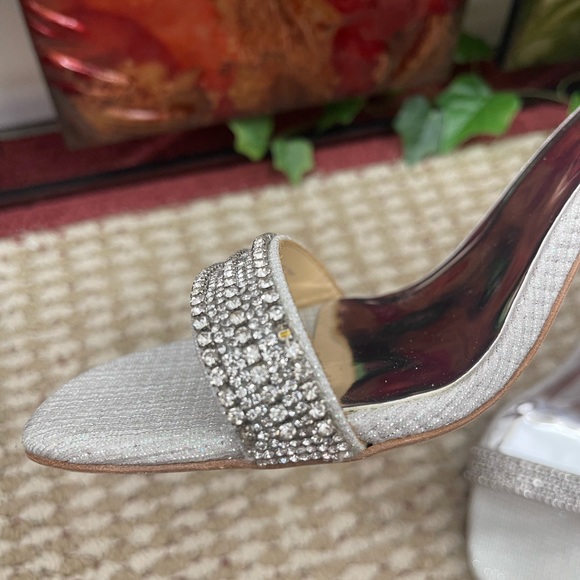 Badgley Mischka Collection Urina Heeled Sandal in 10 - Picture 11 of 15